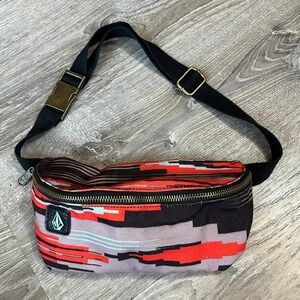 Volcom Stone On A Rope Bum Bag Red Black Abstract Waist Pack E65311S0
